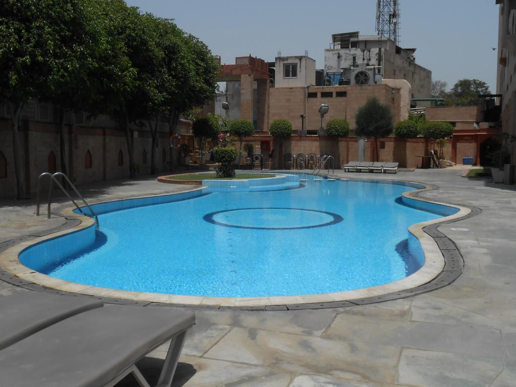 Mansingh Palace, Agra Bagian luar foto